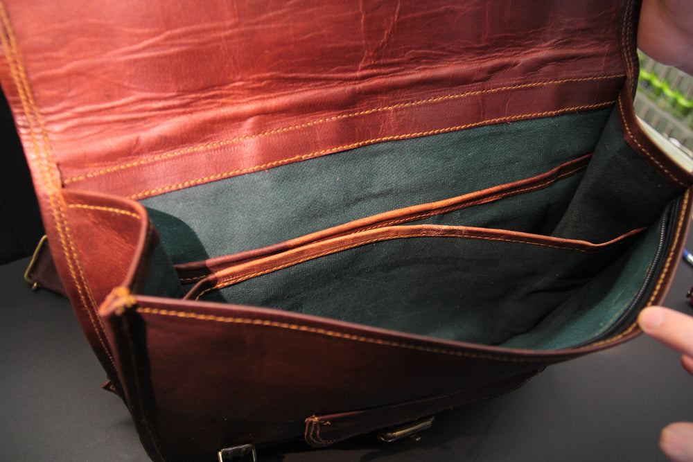 
                  
                    Charger l&amp;#39;image dans la galerie, Avani - Satchel Backpack Wide
                  
                