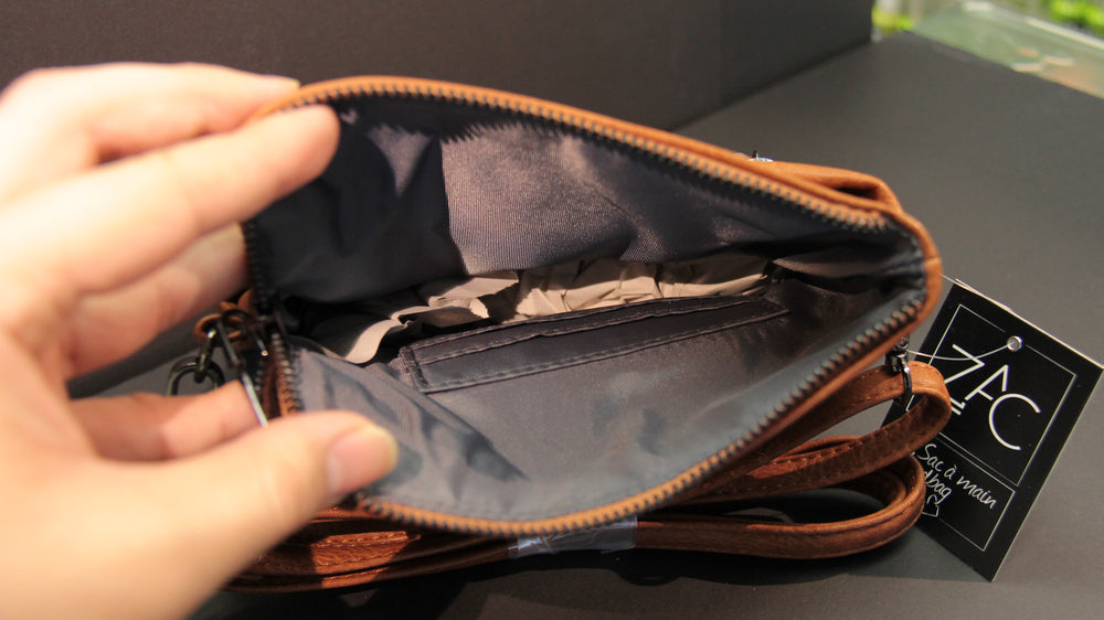 
                  
                    Charger l&amp;#39;image dans la galerie, Zac - Sac à main bandoulière
                  
                