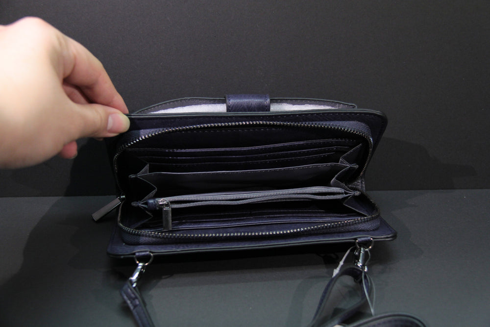 
                  
                    Charger l&amp;#39;image dans la galerie, Zac - Portefeuille avec pochette cellulaire avant et bandoulière
                  
                