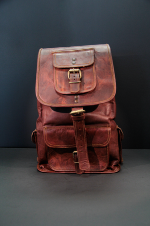 
                  
                    Charger l&amp;#39;image dans la galerie, Avani - Backpack Drawstring Closure
                  
                