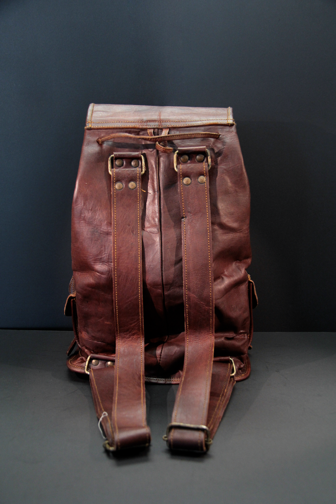 
                  
                    Charger l&amp;#39;image dans la galerie, Avani - Backpack Drawstring Closure
                  
                