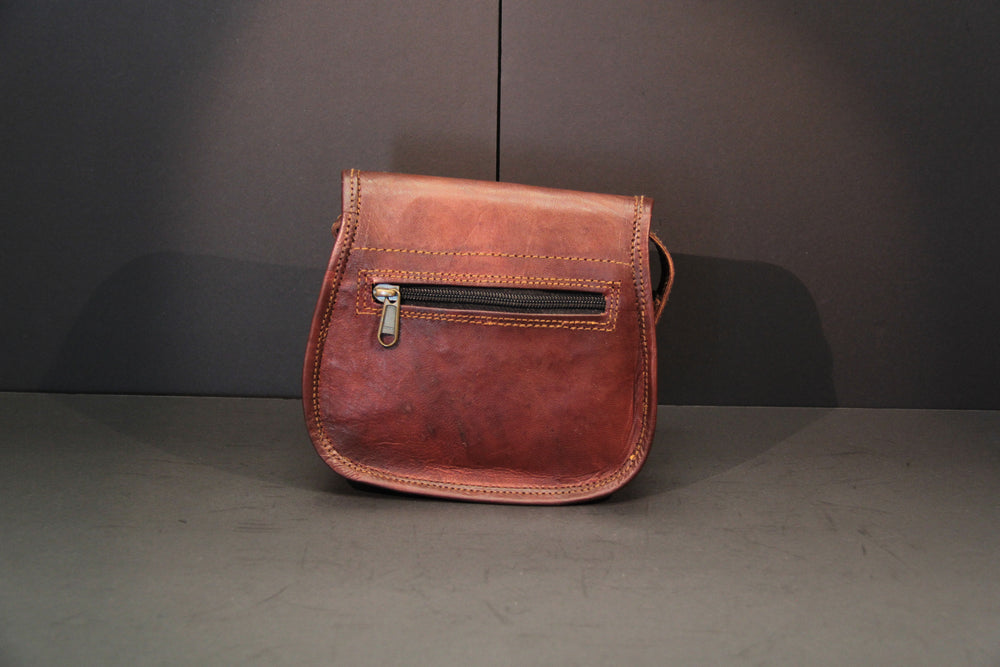 
                  
                    Charger l&amp;#39;image dans la galerie, Avani - Day Bag (Accordion style)
                  
                