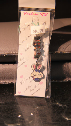 
                  
                    Charger l&amp;#39;image dans la galerie, Porte-clés - Style ceinture avec Lapin
                  
                