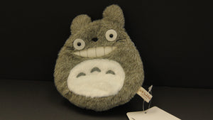 
                  
                    Charger l&amp;#39;image dans la galerie, Étui douillet - Design Totoro
                  
                