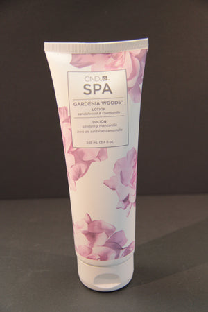 
                  
                    Charger l&amp;#39;image dans la galerie, CND SPA - Lotion
                  
                