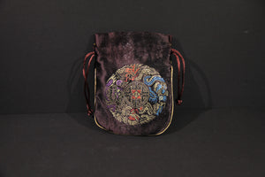 
                  
                    Charger l&amp;#39;image dans la galerie, Petit sac brodé à lacet
                  
                